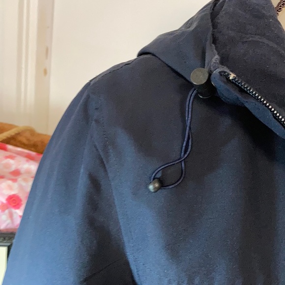 GAP lightweight hooded jacket - Picture 3 of 5